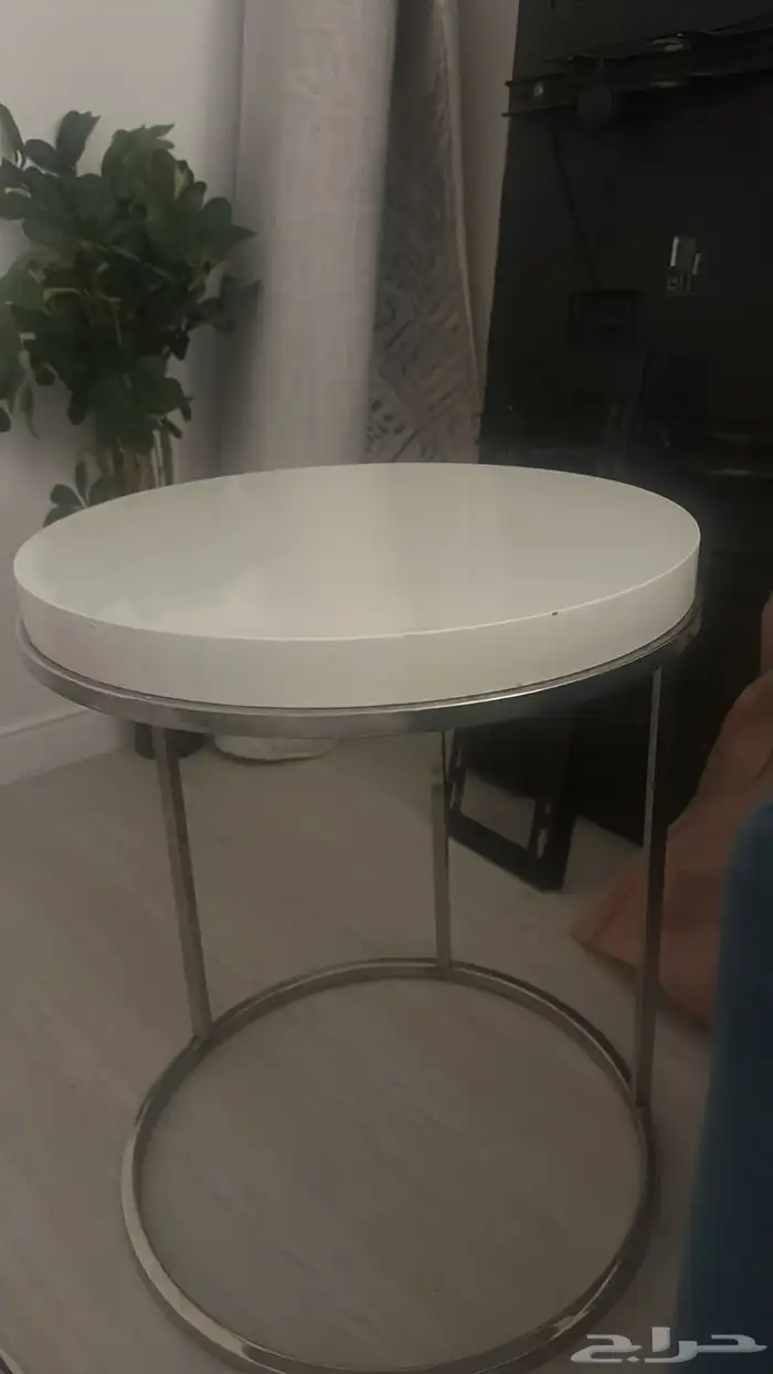 طاوله 1 متر في 40 طاوله خدمه صغيره 3