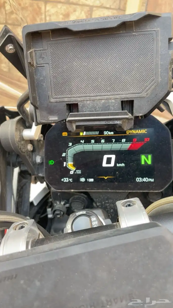 ادفنشر 1250 موديل 2023 ماشي 7000 تقريبا 2