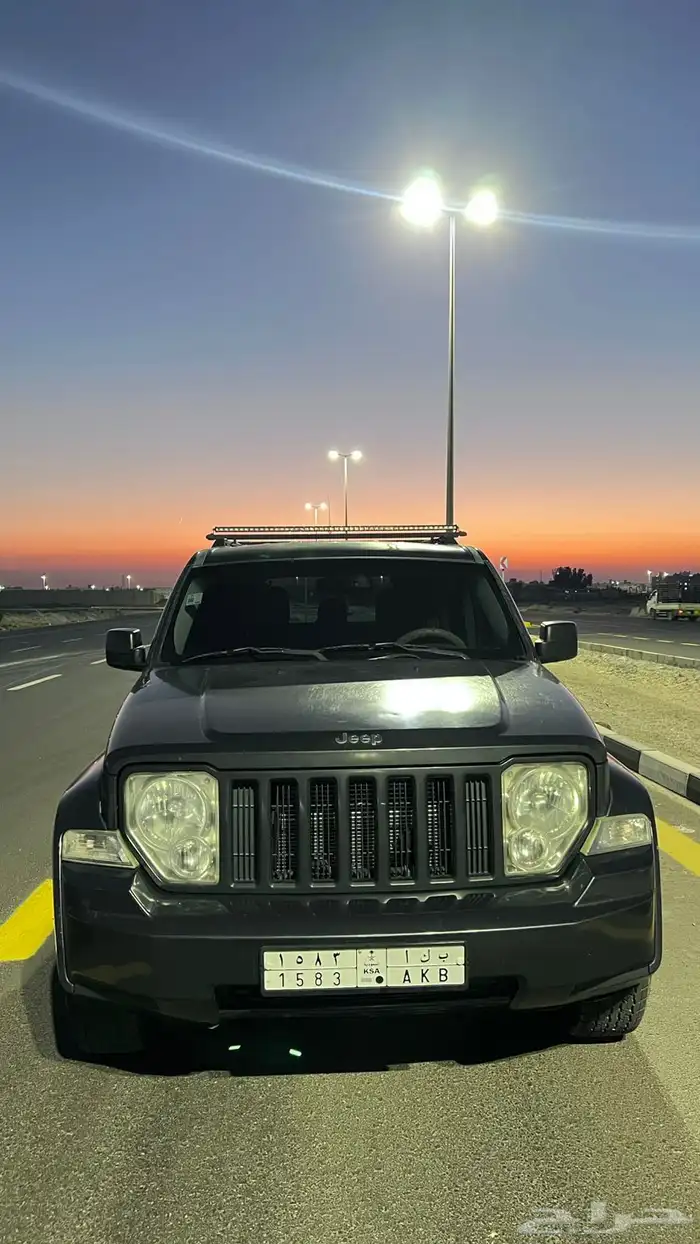 جيب ليبرتي الموديل 2011 1