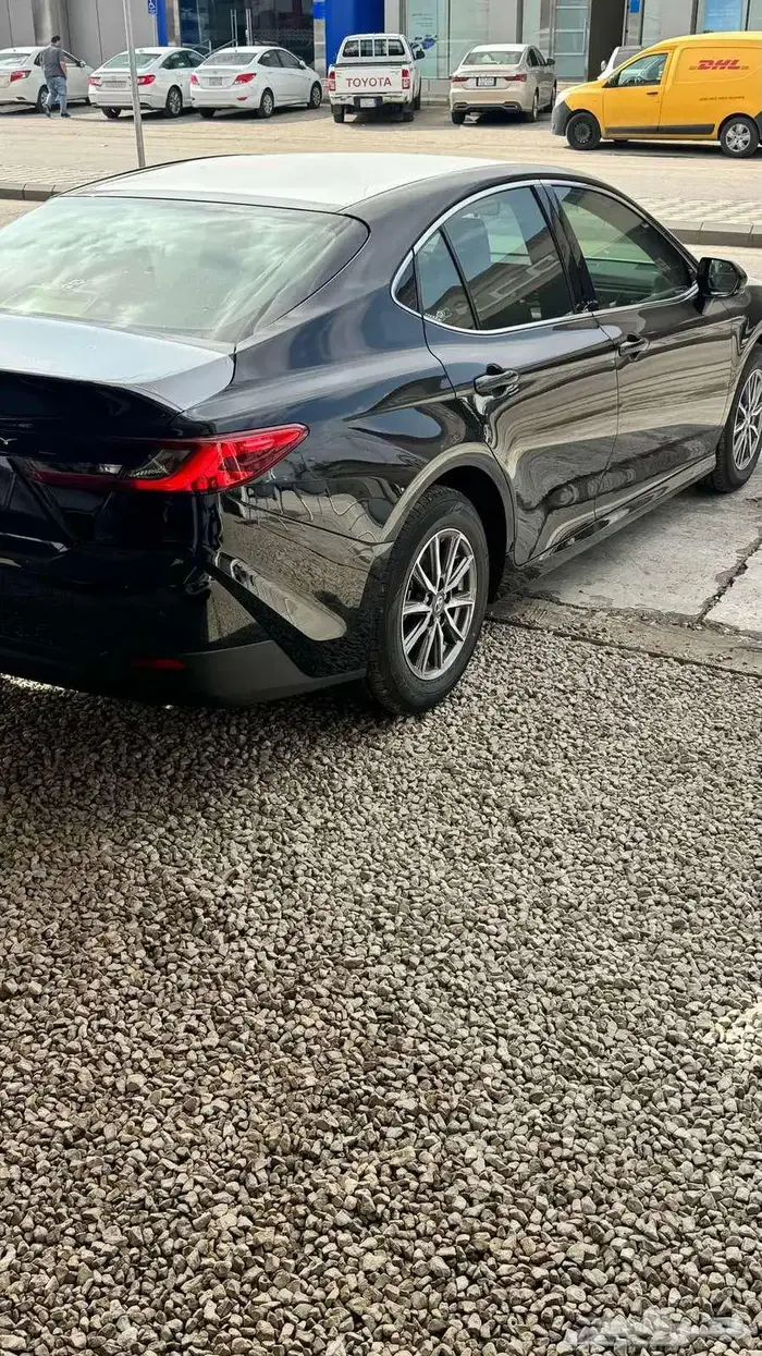 عرض خاص كامري 2025 E بنزين سعودي الون اسود111500 3