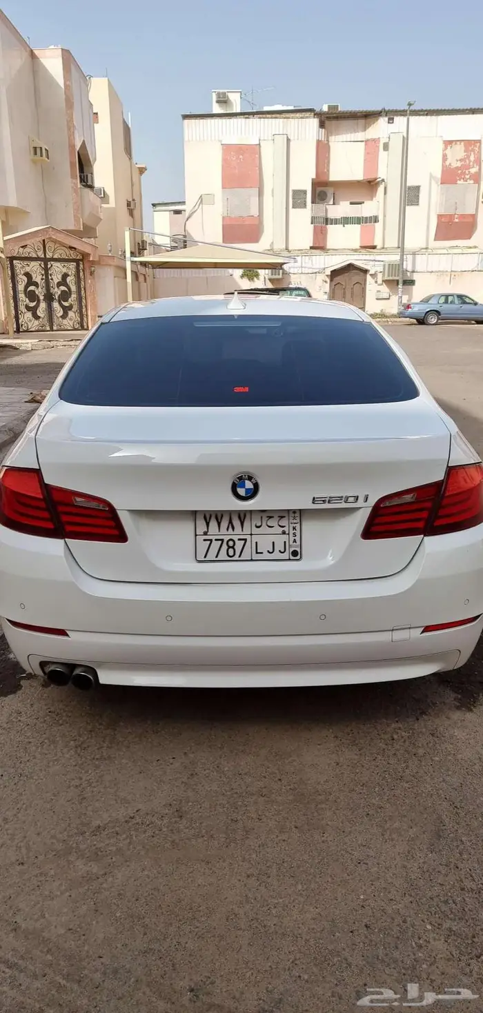 بي ام دبليو 2013 نظيف 1