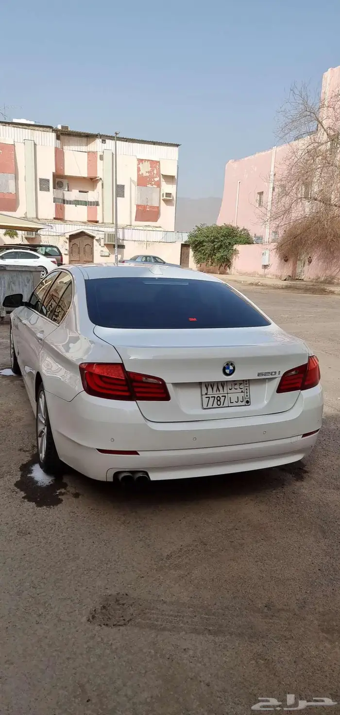 بي ام دبليو 2013 نظيف 0