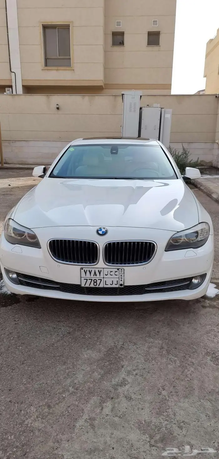 بي ام دبليو 2013 نظيف 4