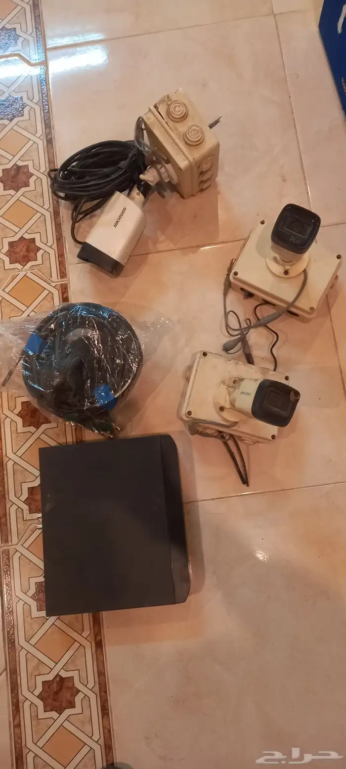 كاميرات مراقبة 0
