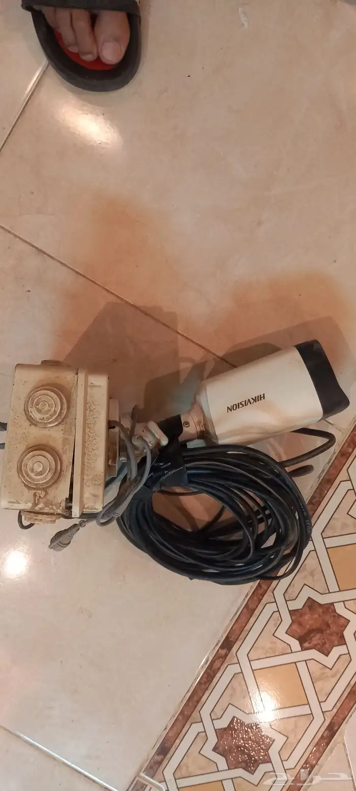 كاميرات مراقبة 4