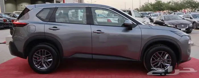 نيسان اكس تريل 5 مقاعد دفع امامي ستاندر 2025 فرع جدة 1