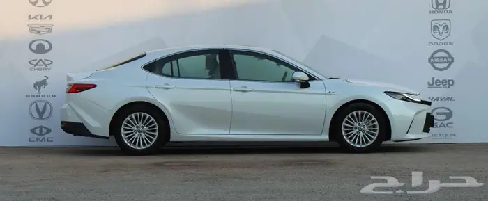 تويوتا كامري Eبلس موديل 2025 2