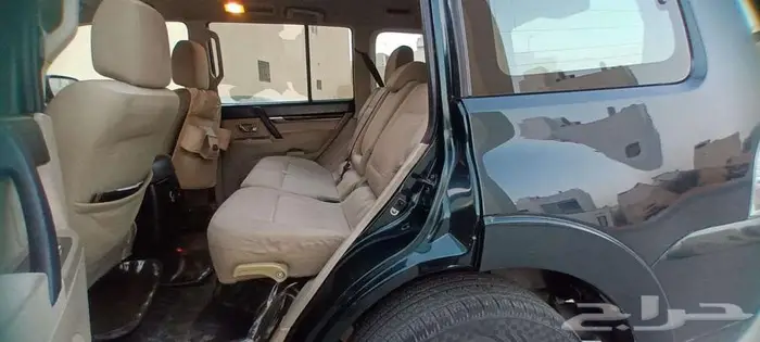 باجيرو 2011 للبيع 10