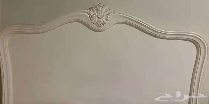 سرير بتصميم كلاسيك مع مرتبه نظيفة من SLEEP HIGH( او بدون ) 0