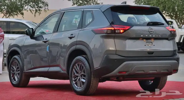نيسان اكس تريل 5 مقاعد دفع امامي ستاندر 2025 فرع جدة 7