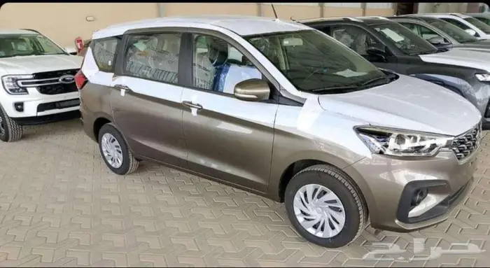 سوزوكي ارتيجا GL 2025 2