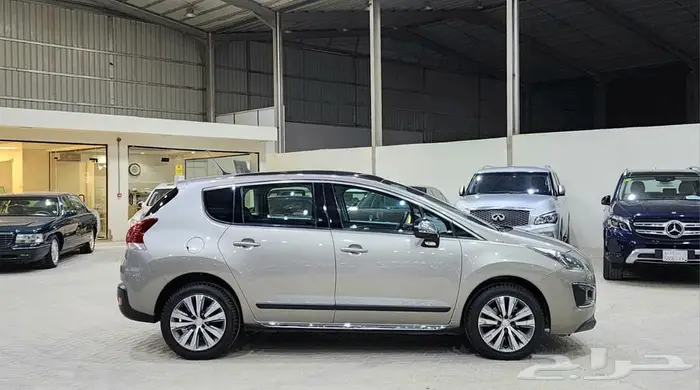 بيجو 3008 2015 7