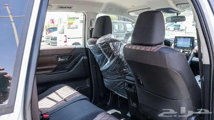 تويوتا انوفا هايبرد 2025 كاش واقساط باقل سعر 10