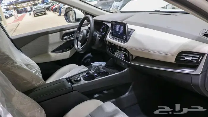 نيسان اكس تريل 2026 خمس مقاعد وسبع مقاعد كاش وبالتقسيط 6