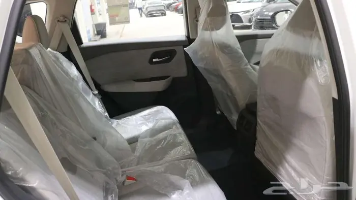 نيسان اكس تريل 2026 خمس مقاعد وسبع مقاعد كاش وبالتقسيط 11