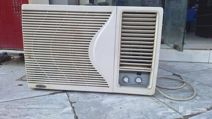مكيف شباك مستعمل نضيف 10