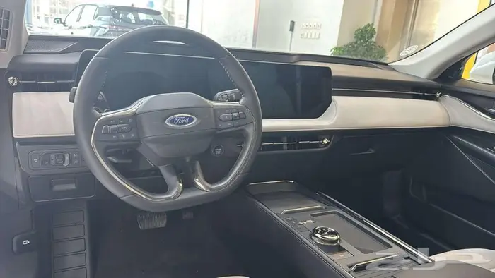 فورد تورس تريند 2025 كاش واقساط 7