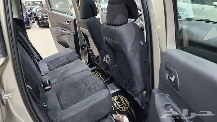 بيجو 3008 2015 20