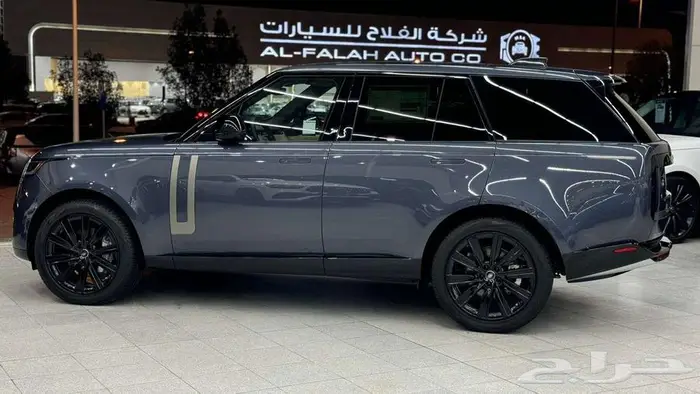 2025رنج روفر اتش اس إي RANGE ROVER HSE P400 6