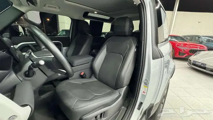 2023 لاندروفر ديفندر DEFENDER P300 9