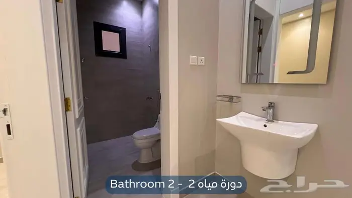 دور للإيجار   حي النرجس 9