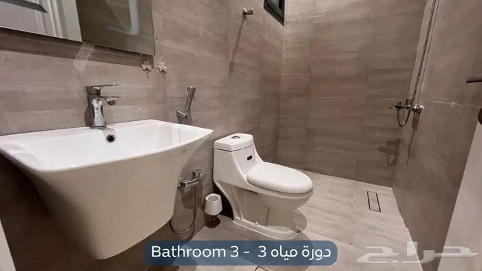 دور للإيجار   حي النرجس 12