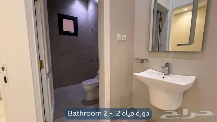 دور للإيجار   حي النرجس 9