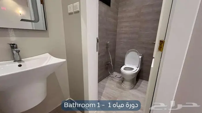 دور للإيجار   حي النرجس 5