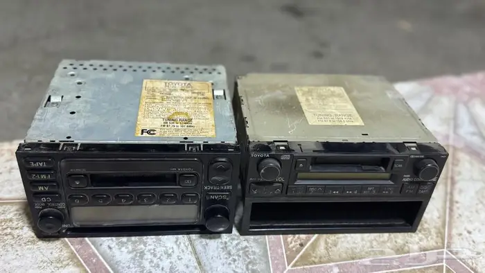 للبيع مسجل كامري من 97الى 2002 0