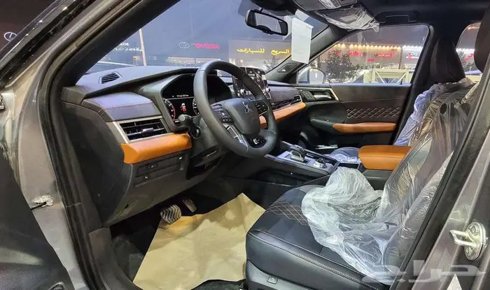 ميتسوبيشي اوتلاندر فل كامل ومتوفر ستاندر 2025 6