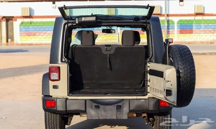 جيب رانجلر سبورت موديل 2018 27