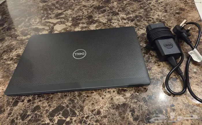 لاب توب ديل كشخة عليه كربون فايبر 0