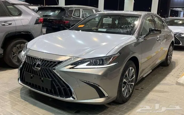 لكزس ES250 AA ستاندر موديل 2025 سعودي 3
