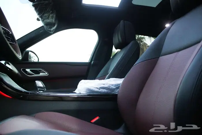 رنج روفر فيلار Autobiography P 250 موديل 2026 (جديد) 23