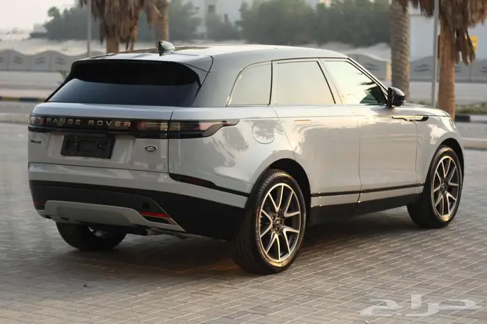 رنج روفر فيلار Autobiography P 250 موديل 2026 (جديد) 3