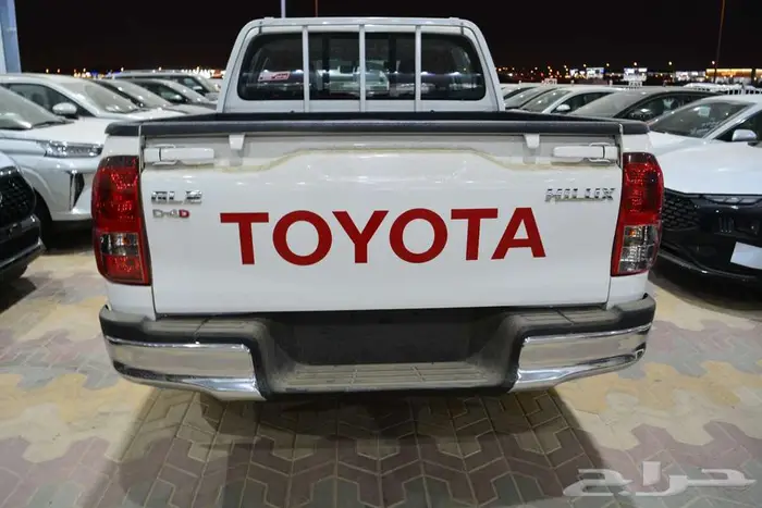 تويوتا هايلوكس غمارتين GL2 سلق موديل 2025 7