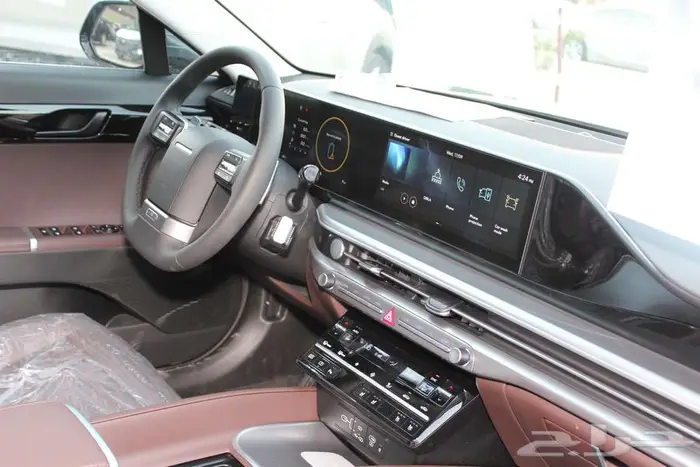 هونداي ازيرا كلاسك لون رمادي سماوي موديل 2026 11