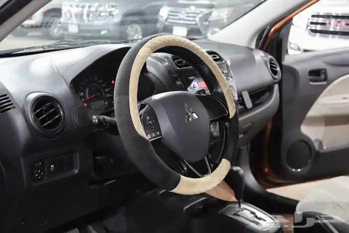 ميتسوبيشي سبيس ستار 2020 8