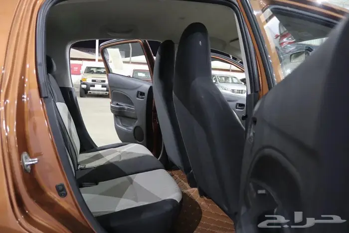 ميتسوبيشي سبيس ستار 2020 9