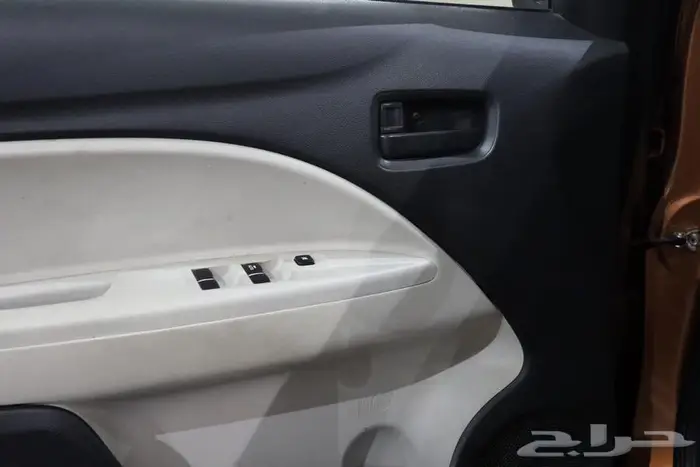 ميتسوبيشي سبيس ستار 2020 18