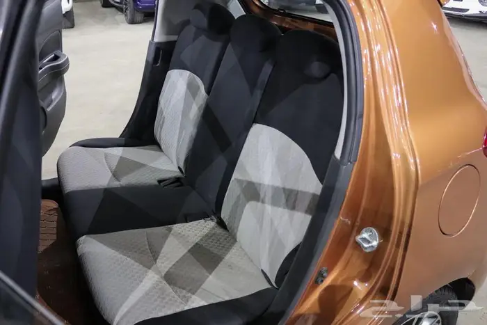 ميتسوبيشي سبيس ستار 2020 14