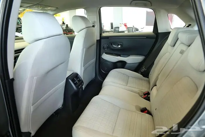 هوندا ZR-V LX 2024 وصلت لتجعل كل رحلة استثنائية 10