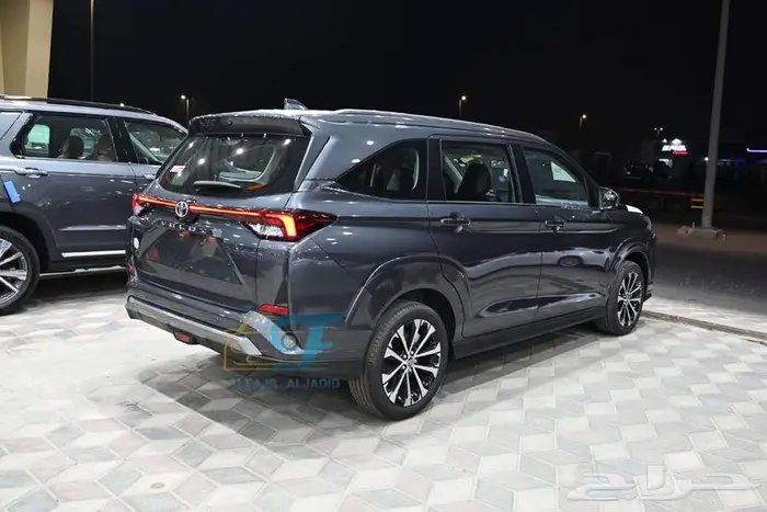 تويوتا فيلوز استاندر بالنقد والتقسيط 3