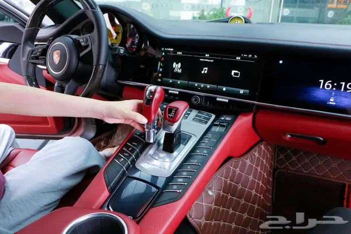 تغير شاشات بورش كيان  مكان بجميع انواعها 5