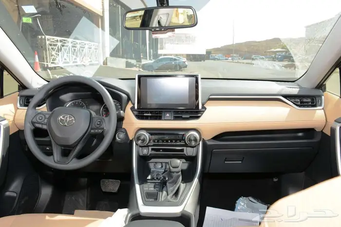 تويوتا راف فور 2025 XLE بنزين فتحة بالنقد والتقسيط 5