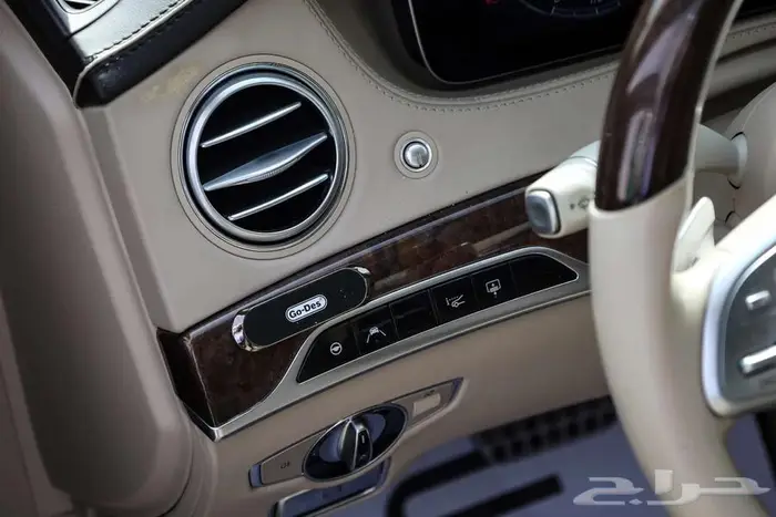 مرسيدس S560 موديل 2018 ممشى 65 لف 8