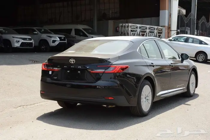 تويوتا كامرى 2025 LE بنزين بالنقد والتقسيط 5