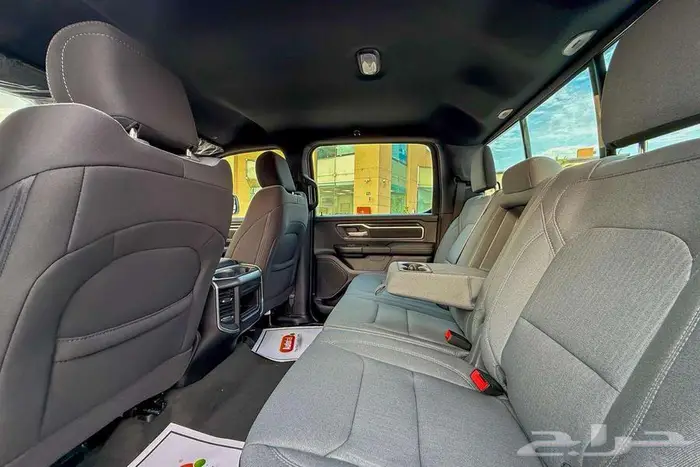 دودج رام BIGHORN 2023 ابيض سعودي زيرو 9