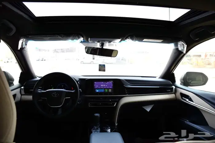 تويوتا كامرى 2025 E PLUS فتحة هايبرد بالنقد والتقسيط 4