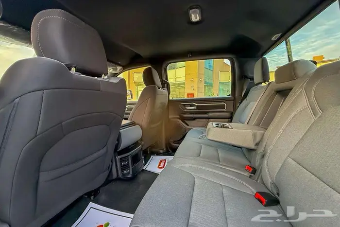 دودج رام BIGHORN 2022 فضي سعودي زيرو 9